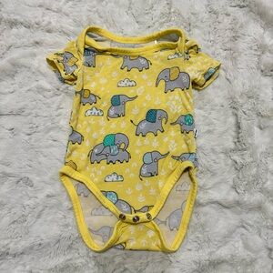 Little sleepies yellow elephant onesie. Size 0-3 months.